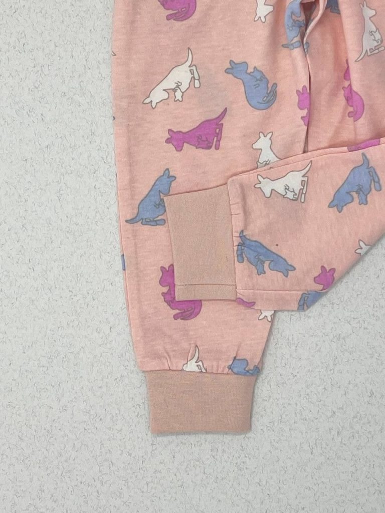 تیشرت و شلوار دخترانه H&M با طرح کانگورو کد 163